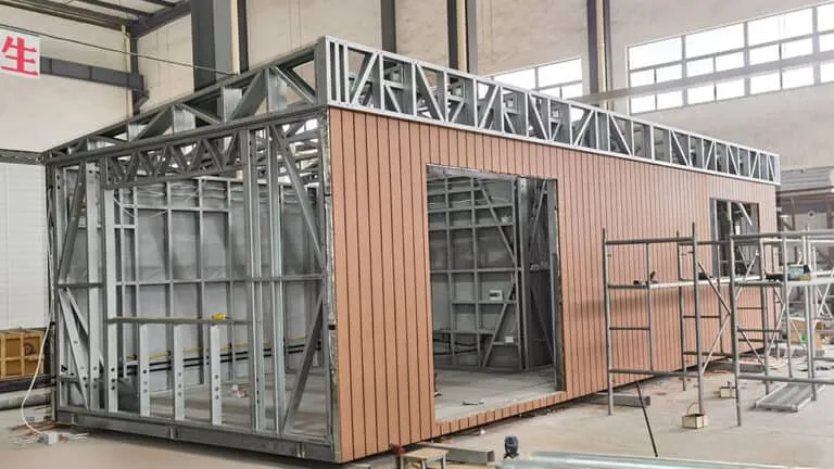 Foldable house Vincent House thumbnail 4