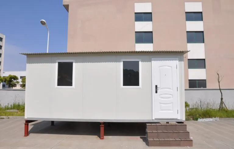 Xpandable House X-103 exterior